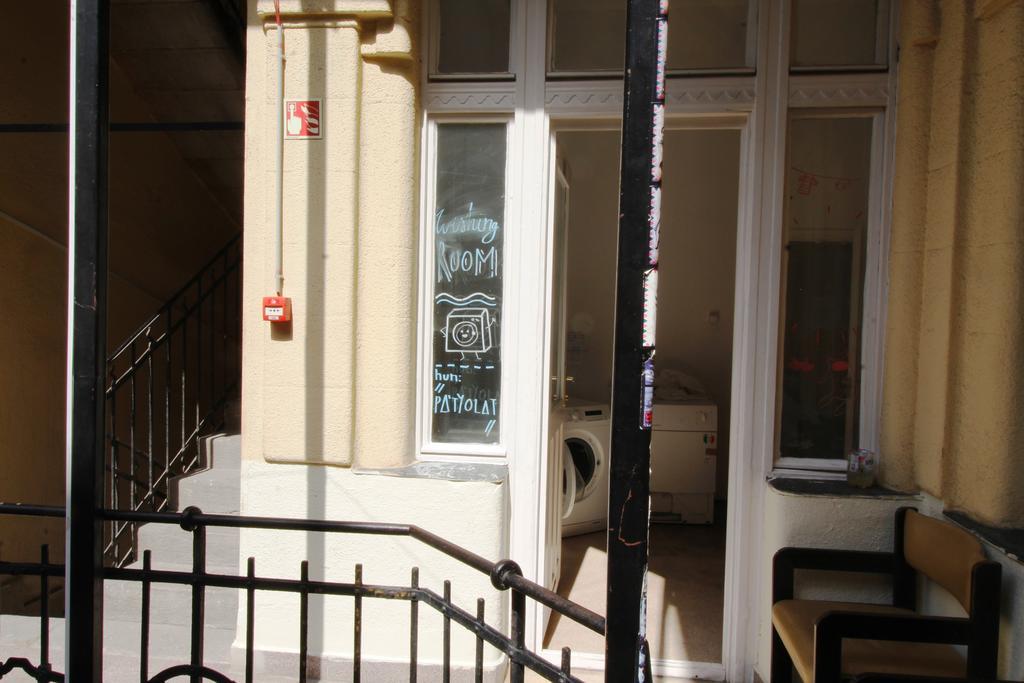 Dbc Hostel Boedapest Buitenkant foto